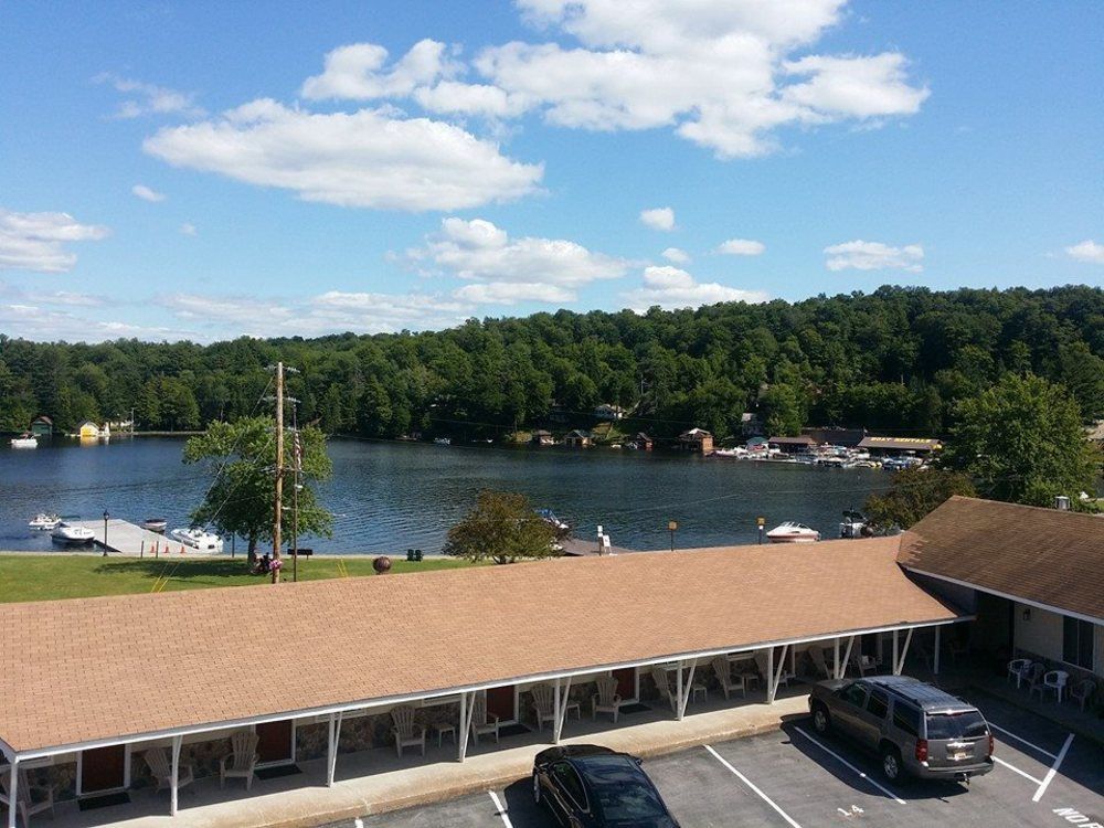 Clark'S Beach Motel โอล์ ฟอร์จ ภายนอก รูปภาพ