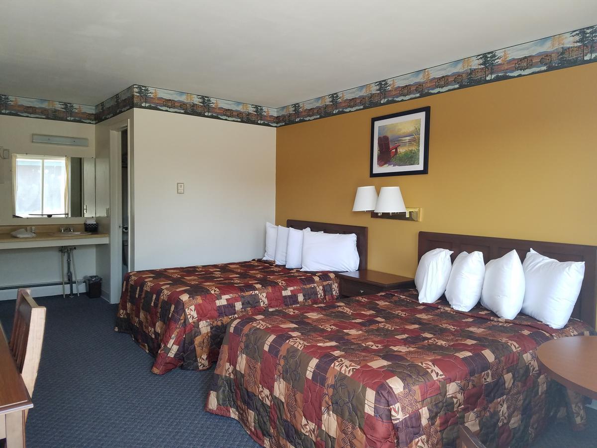 Clark'S Beach Motel โอล์ ฟอร์จ ภายนอก รูปภาพ